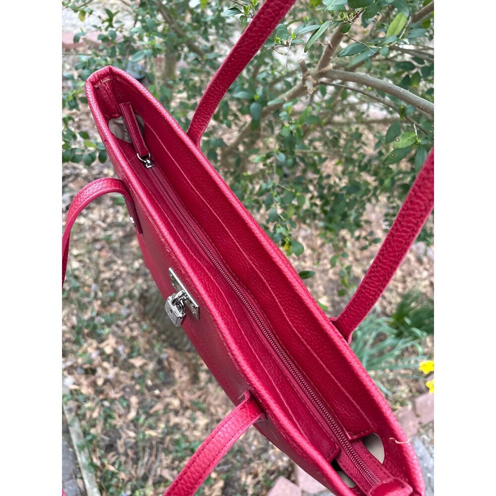 Nine West Cherry Red Leather Shoulder Purse Tote With Lock EUC​ - Picture 9 of 9